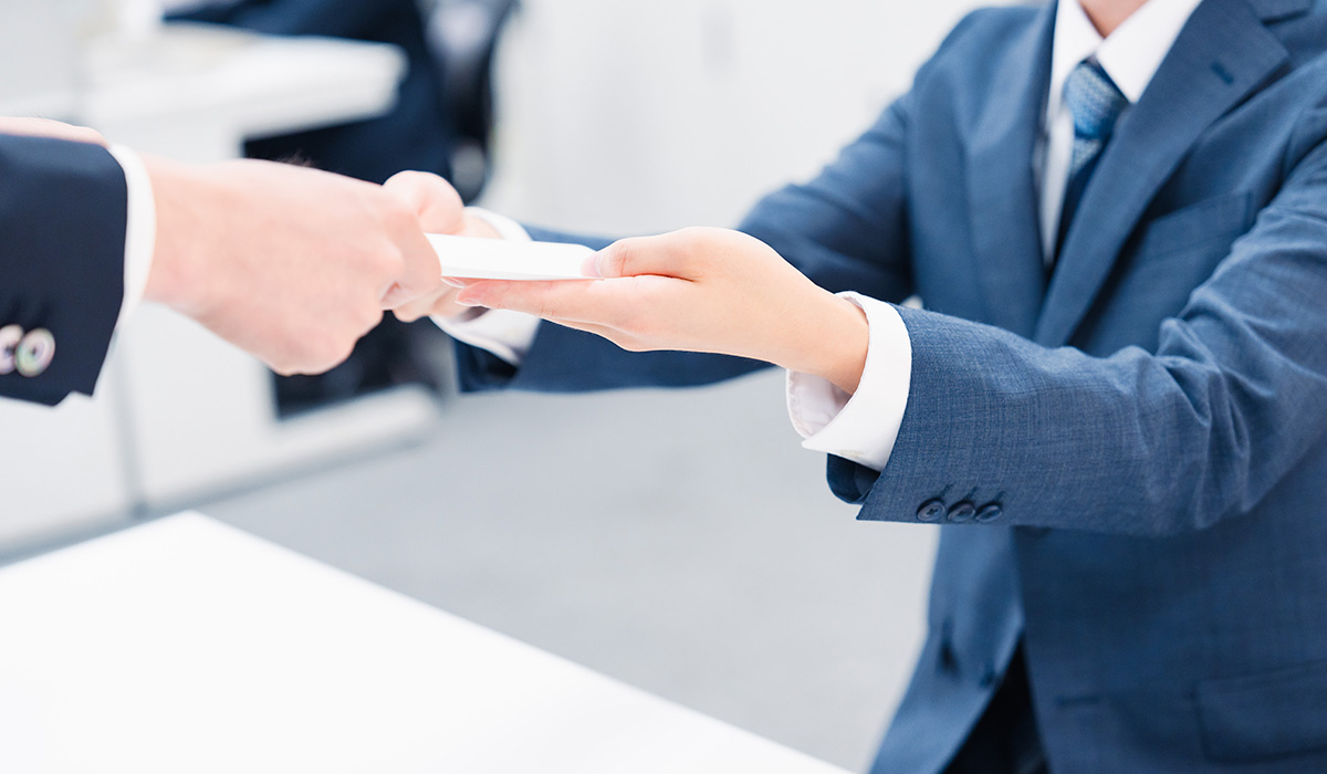 派遣の個別契約書とは?作成の目的や注意点を紹介