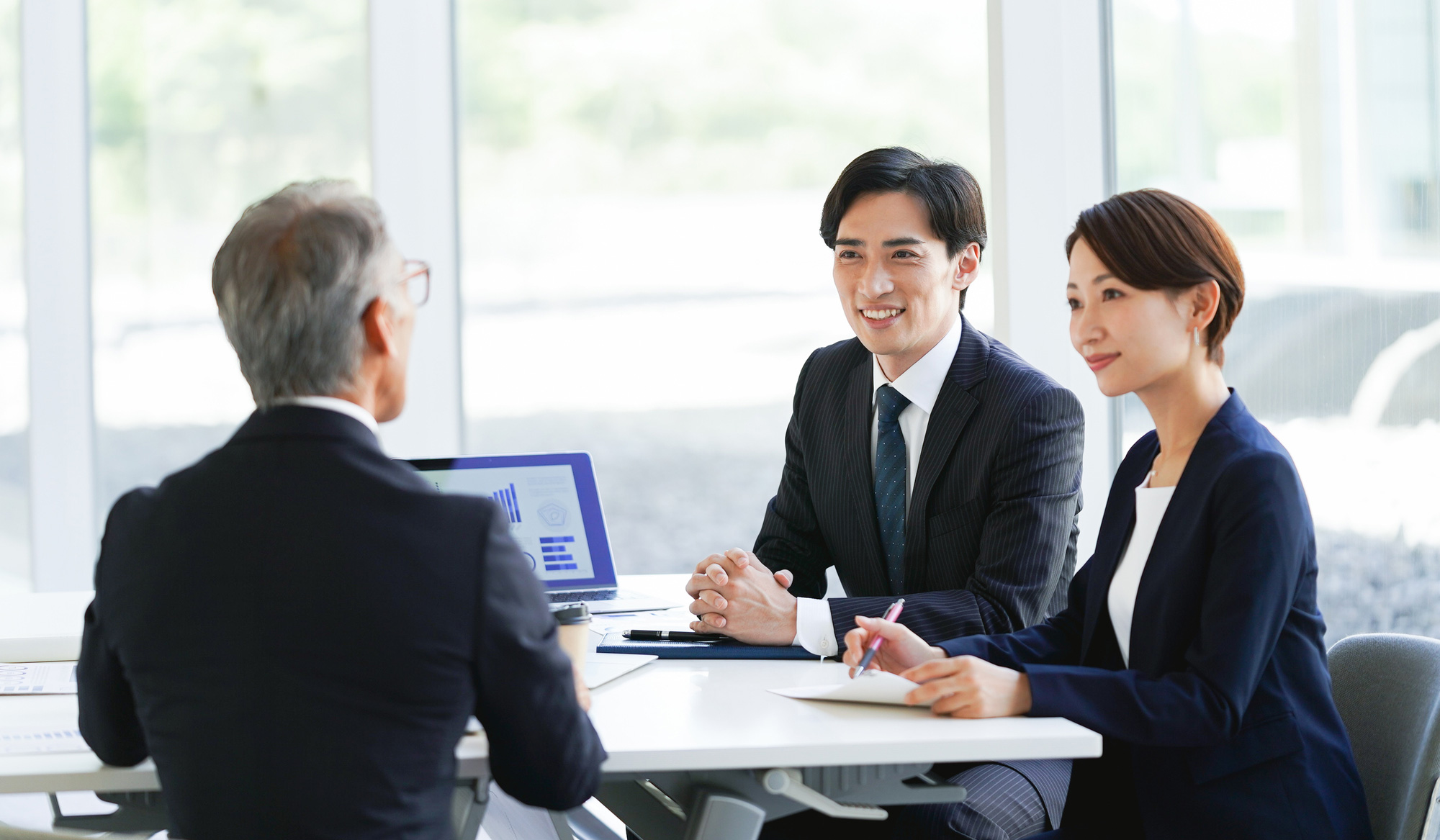 派遣料金の仕組みや内訳、マージン率について徹底解説