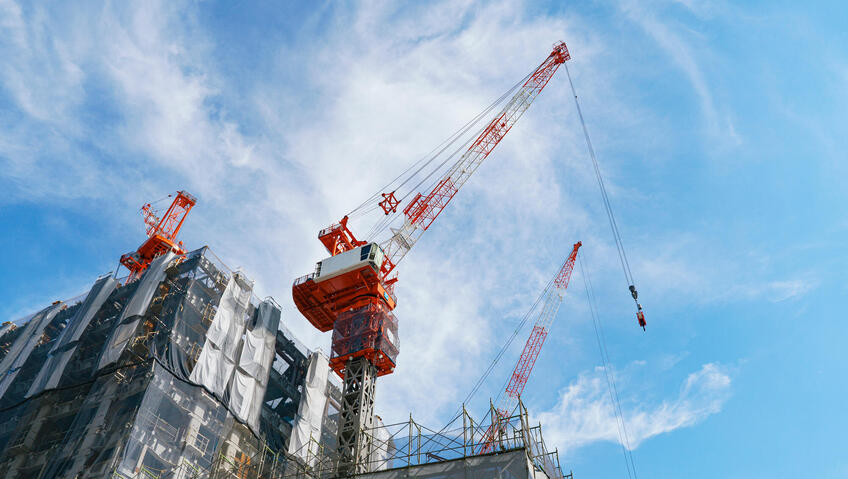 建設業の2024年問題とは?働き方改革との関係や対策をわかりやすく解説