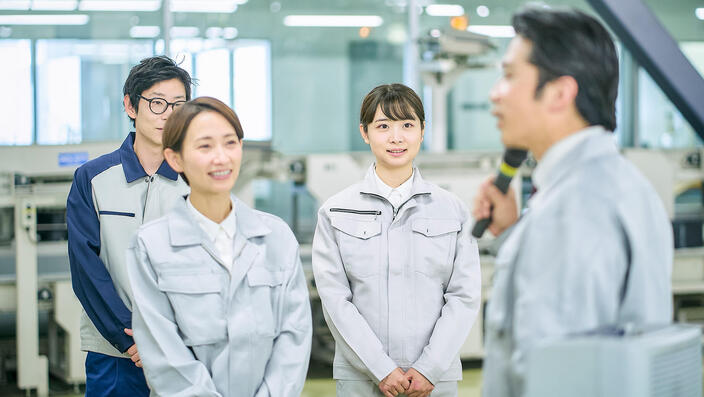 
                  安全衛生教育は派遣社員も必要？派遣先企業が対応すべき内容を解説
                  