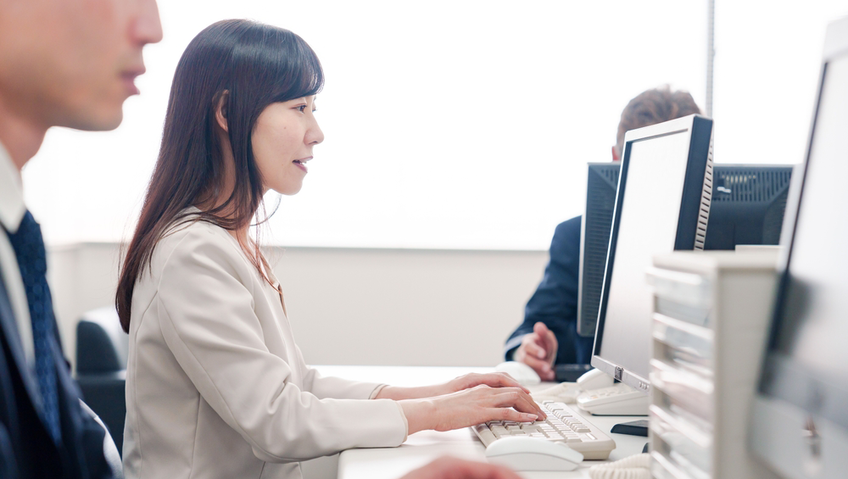 事務職に向いている方の特徴6選！職種別に求められるスキルや性格も解説